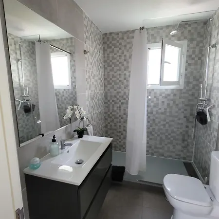 בית נופש Sea View In *