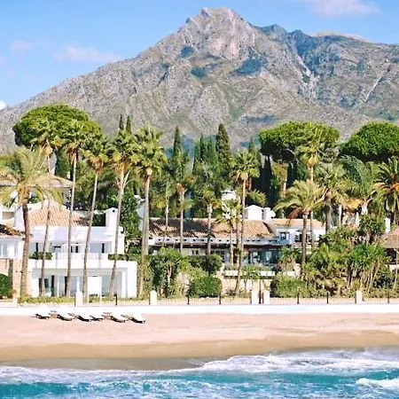 Sea View In Semesterbostad